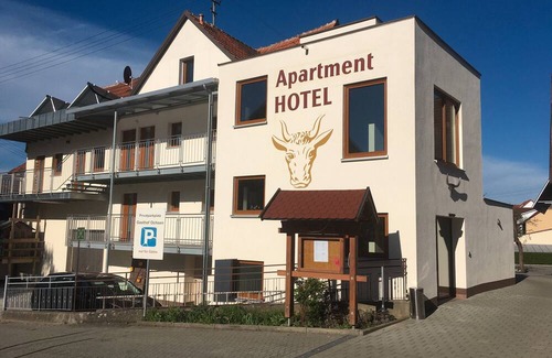Moessingen Apartment | Apartment '6' with Shared Terrace and Wi-Fi