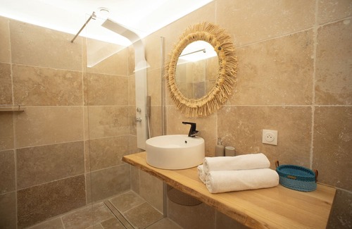 Ginasservis Other | Gîte & SPA for 2 to 30 people in Provence verte
