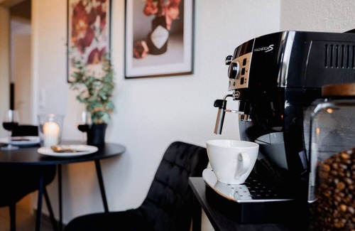 Schwerin Apartment | Balkon-suite am Sieben-seen-center für 4