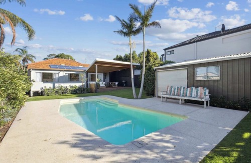 Scarborough House | Stunning Large Home in Scarborough with a Pool