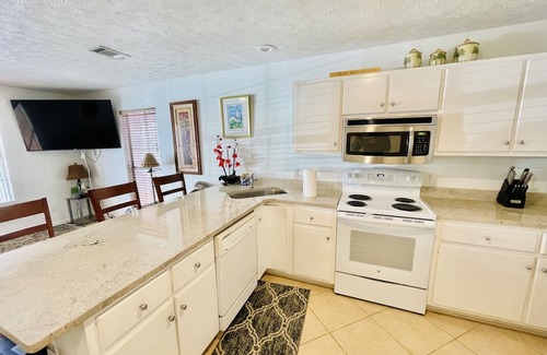 Bid-a-wee Beach House | Southern Serenity at Bidawee-Private Gated Beach Access, 1 Block from the beach