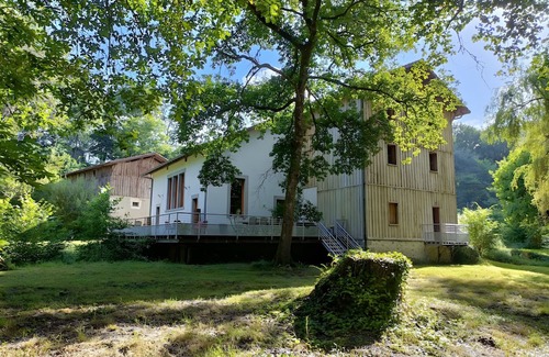 Sore House | Moulin de Sore – beautiful holiday home in a preserved location with river