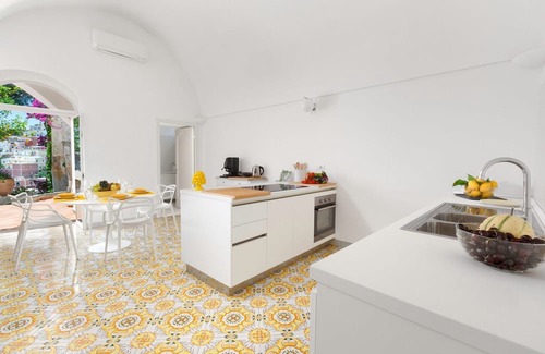 Liparlati Villa | Luxurious villa in upper Positano