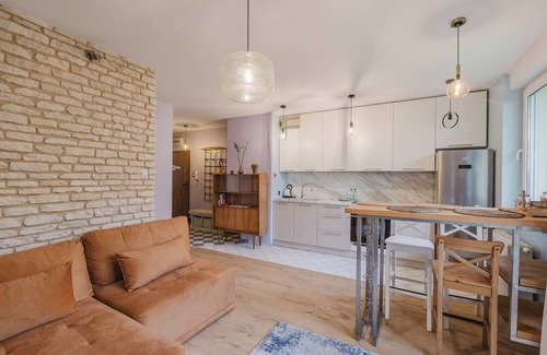Stare Miasto District Apartment | Osiedle Batorego Comfy Apartment