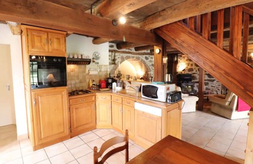 Saint Dezery Cottage | Characterful cottage with billiards, fireplace, enclosed garden, pets allowed