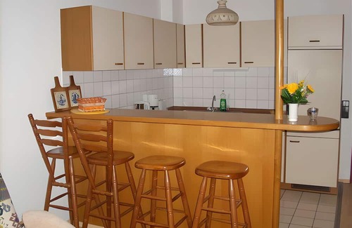 Wasserburg Apartment | Apartment 'Müller Dietrich' with Private Terrace and Shared Garden