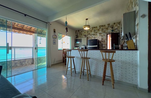 Baixo Grande House | Experiência única à beira da lagoa com piscina - Um refúgio inspirado na Grécia!