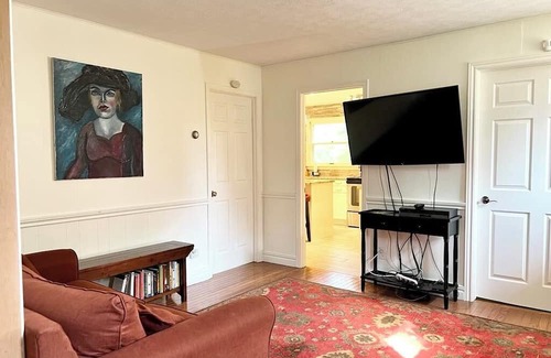 Southampton Apartment | Southampton GEM