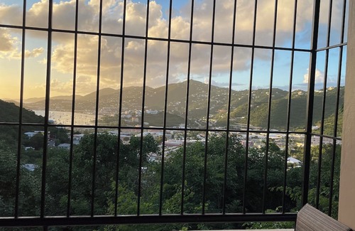 Flag Hill Condo | Charming 2-bedroom condo with WiFi, AC in brilliant St Thomas