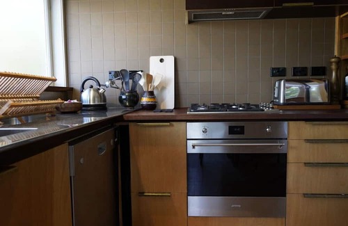 Birkenhead House | Hinemoa Tranquil Retreat 10 min to Takapuna