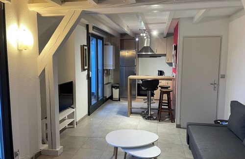 Sarrebourg Apartment | Fathala, appartement lumineux, face à la gare