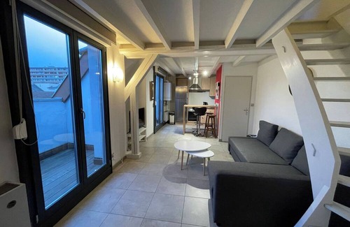 Sarrebourg Apartment | Fathala, appartement lumineux, face à la gare