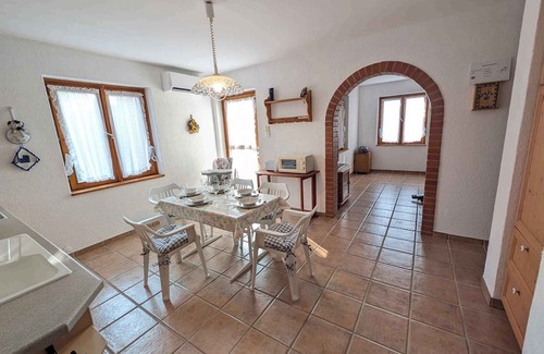 Balatonkiliti House | Holiday home with pool, lake view, terrace and panorama in Weinberg