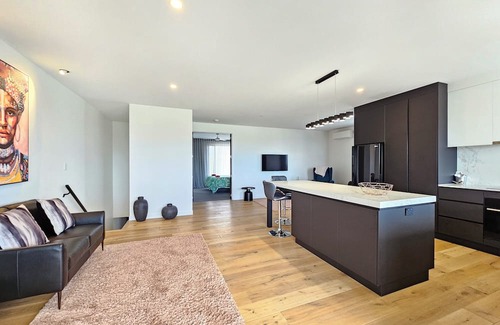 Lacepede House | 6TWENTYTWO - Where contemporary meets the beach.