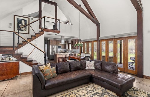 Carbondale House | Refined Mountain Home Carbondale
