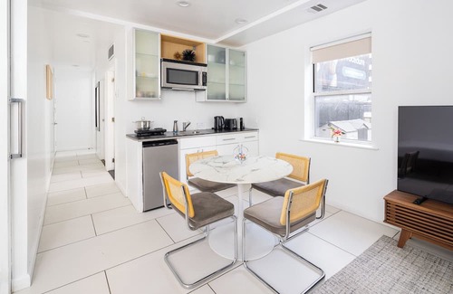 Midtown East Apartment | Beautiful 2 beds Apt in Midtown NYC #401