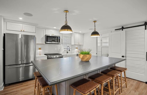 Lutherville Timonium House | Inviting Escape Bursting w/Elegance & Style