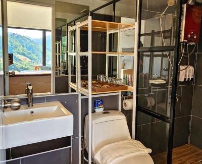 Mae Fa Luang House | WATA KHIRI by Wang Put Tan