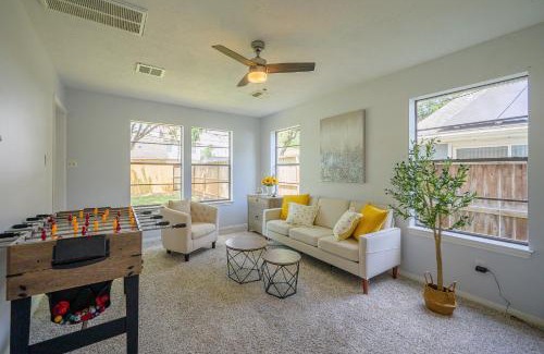 Riverside Terrace House | Spacious Modern House near Downtown & Medical Center