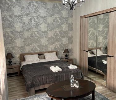 Aktau House | 3х этажный Дом с 6 спальными комнатами, в каждой комнате сан узел и душ