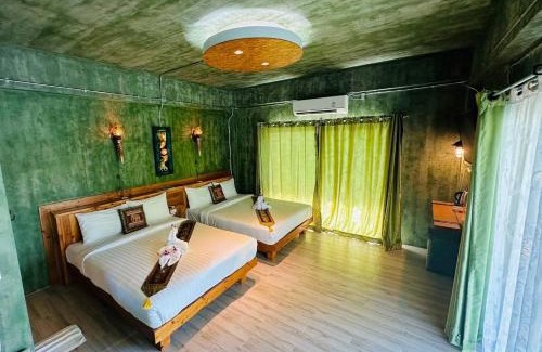 Ban Ta Khun Hotel | Keeree at chiewlarn