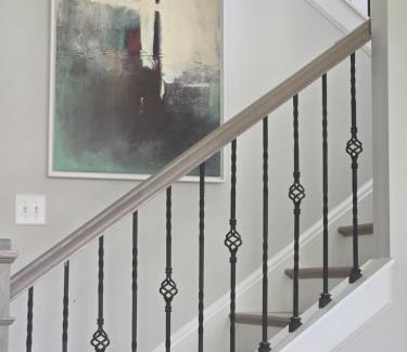 Clarkdale House | Queen room with private bath and wifi Room One