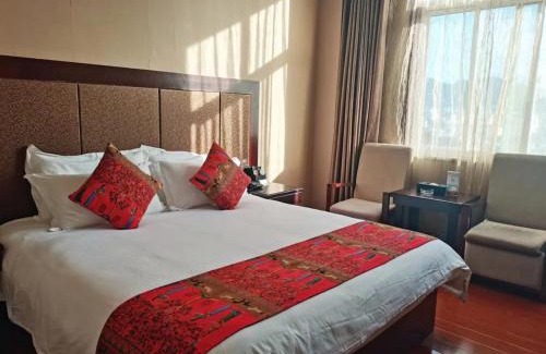 Luxi Hotel | 芒市金之源酒店