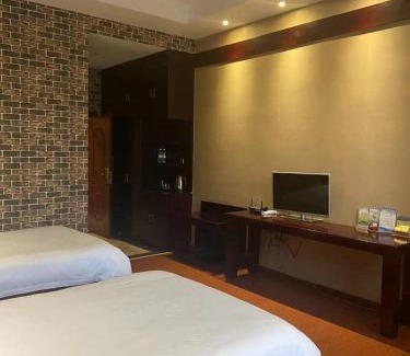 Luxi Hotel | 芒市金之源酒店