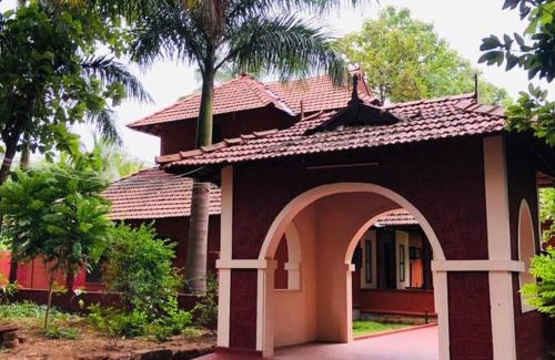 Ramanagara Villa | Ambara Kovilakam Private Pool Villa by Travent Mug