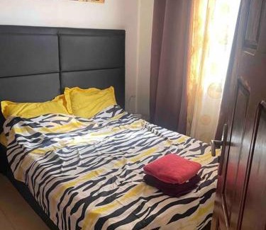 Lome Apartment | Appt (Togo2000)