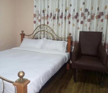 Kisii Bed & Breakfast | ZACK'S SERENE SUITES