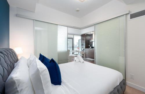 Toronto Entertainment District Hotel | York Suites