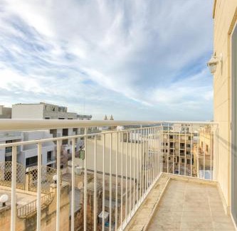 Ta' Pennellu Apartment | Stunning 3BR home with magnificent VIEWS by 360 Estates