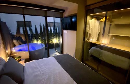 Calle 100 Apartment | Luxury Loft in Bogota with Private Terrace and Jacuzzi