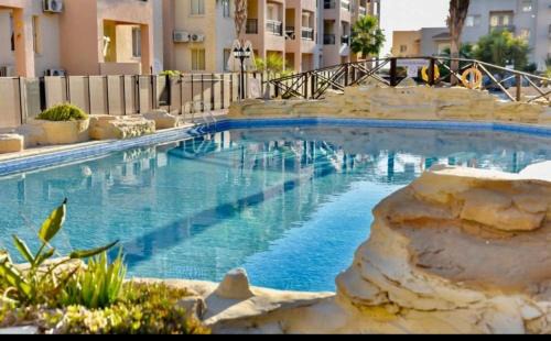 Old Town Apartment | Royal Seacrest apartment with garden G5