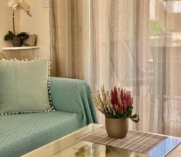 Old Town Apartment | Royal Seacrest apartment with garden G5