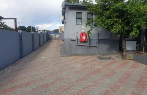 Windhoek West House | World Sossego Guest House