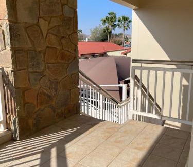 Windhoek House | Guest Apartment with pool
