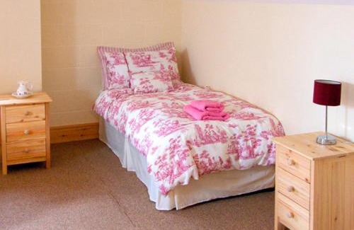 Cauldon Low House | Bottomhouse Barn