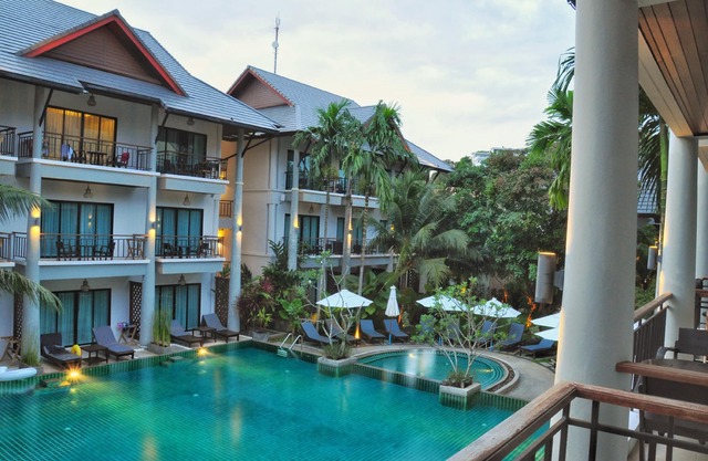 Navatara Phuket Resort(SHA Extra Plus)