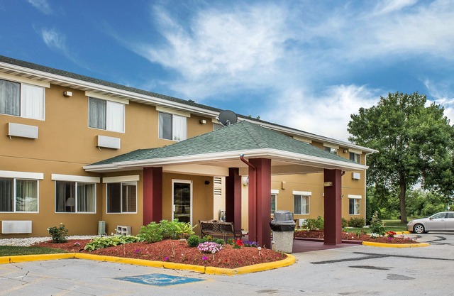 Quality Inn Manitowoc