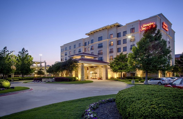 Hampton Inn & Suites Legacy Park-Frisco