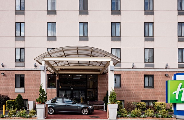 Holiday Inn Express Brooklyn, an Ihg Hotel