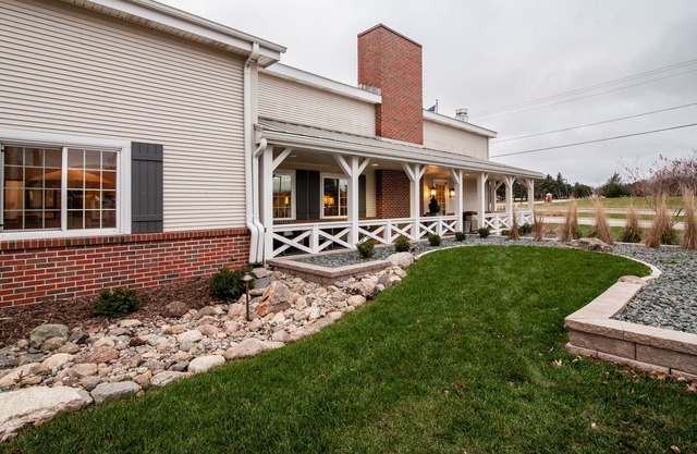 Best Western Plus University Park Inn & Suites