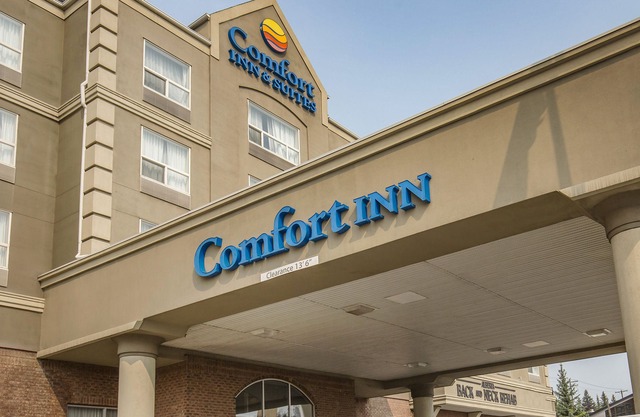 Comfort Inn & Suites South