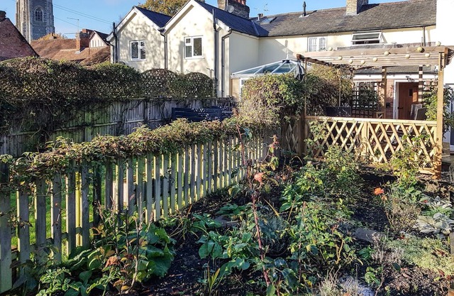 2 bedroom accommodation in Lavenham