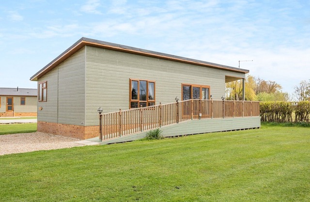 1 bedroom accommodation in Three Holes, Nr Downham Market