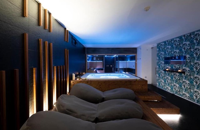 Alkamuri Posh Hotel & Spa **** 103 Suite Superior