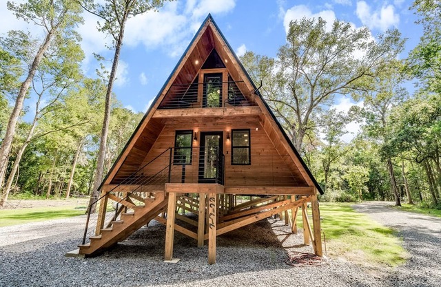 Modern A-Frame Cabin by Rip Van Winkle Gardens w/ Hot Tub & Fireplace!