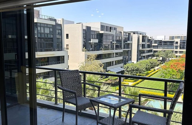 New Cairo Waterway 3 Bedroom Apartment